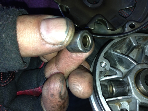 Cleaned out the variator. Found a tiny wear spot on this one roller.